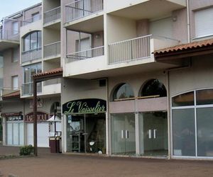 Rental Apartment CENTRE-VILLE - RESIDENCE "LES SABLES DOR" - Saint-Palais-sur-Mer, studio flat, 4 persons St. Palais-sur-Mer France