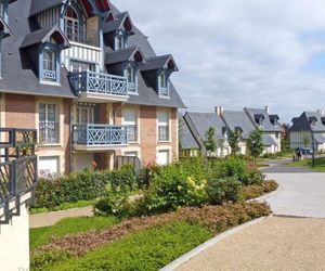 Apartment Residence Les Coteaux Deauville Deauville France