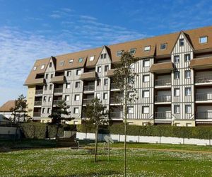 Apartment La Bizontine.5 Cabourg France