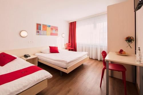 Hotel Photo 4