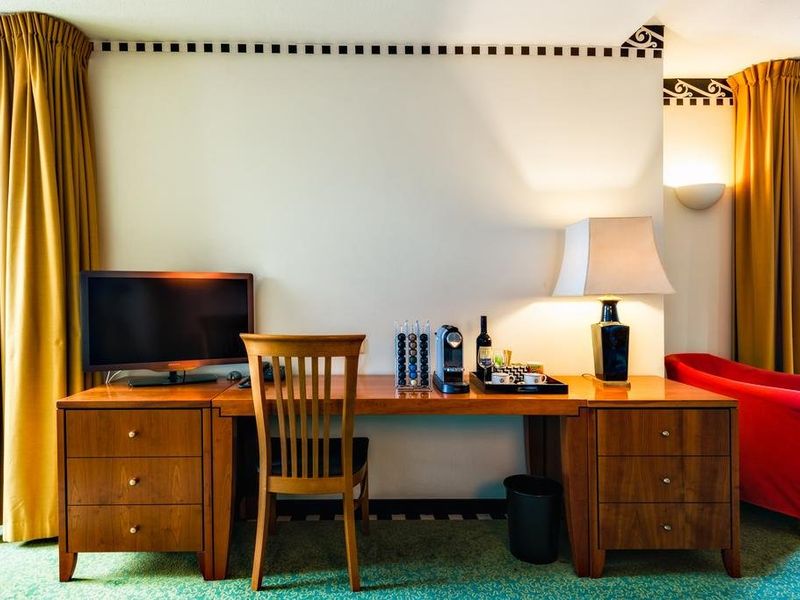 Hotel Photo 5