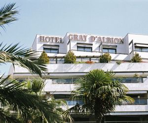 Hôtel Barrière Le Gray dAlbion Cannes France