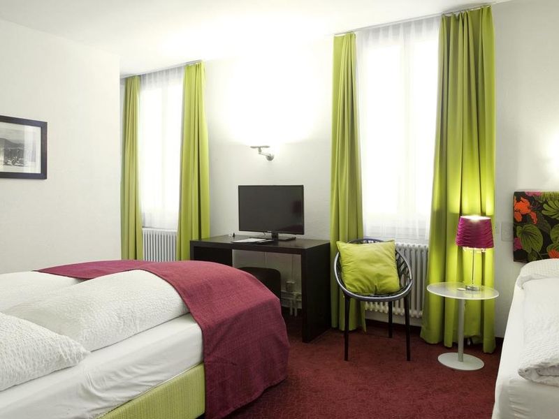 Hotel Photo 1