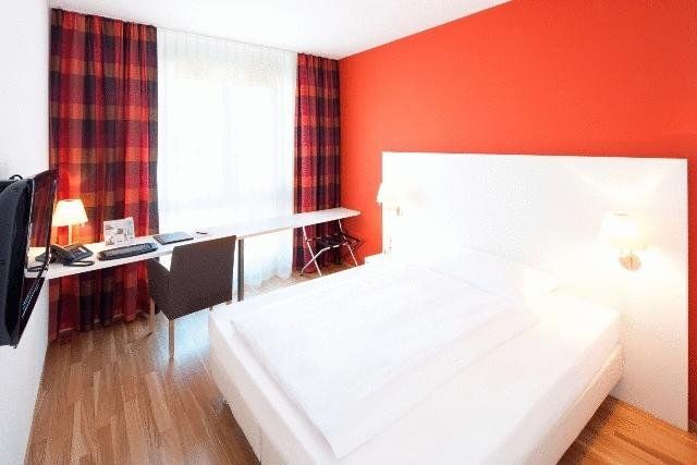 Hotel Photo 3