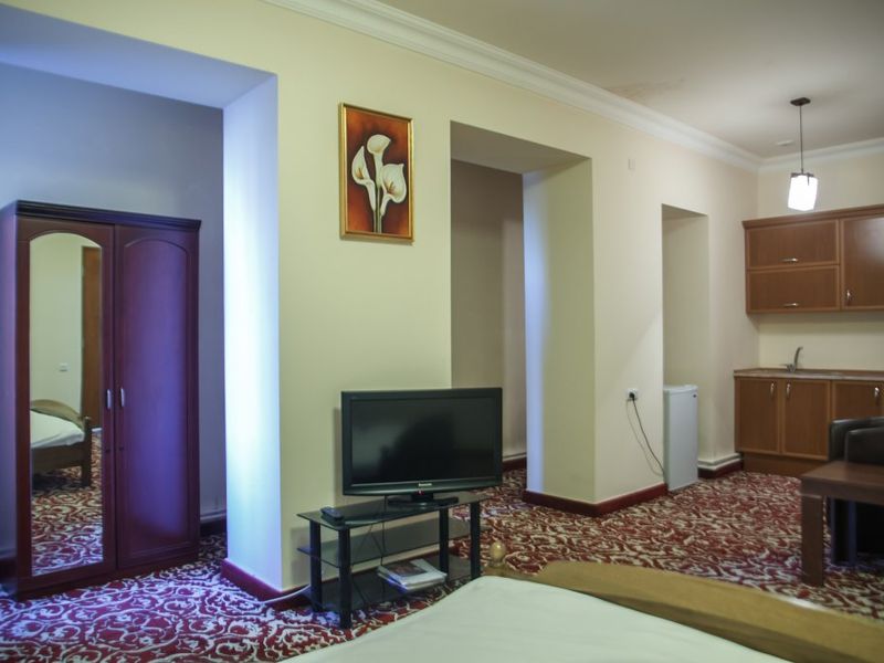 Hotel Photo 11