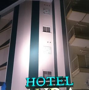 NearBy Hotel