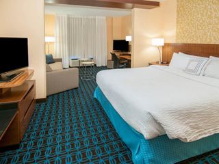Фото отеля Fairfield Inn & Suites by Marriott San Antonio Brooks City Base
