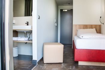 Hotel Photo 9