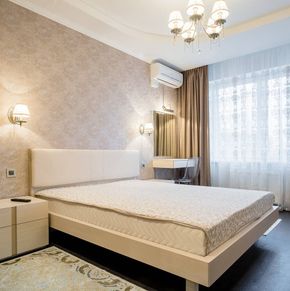 NearBy Hotel