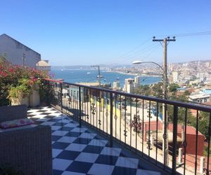 Hospedaje En Cerro Alegre Valparaiso Chile