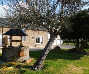 Farmhouse in an amazing private park Vannes France