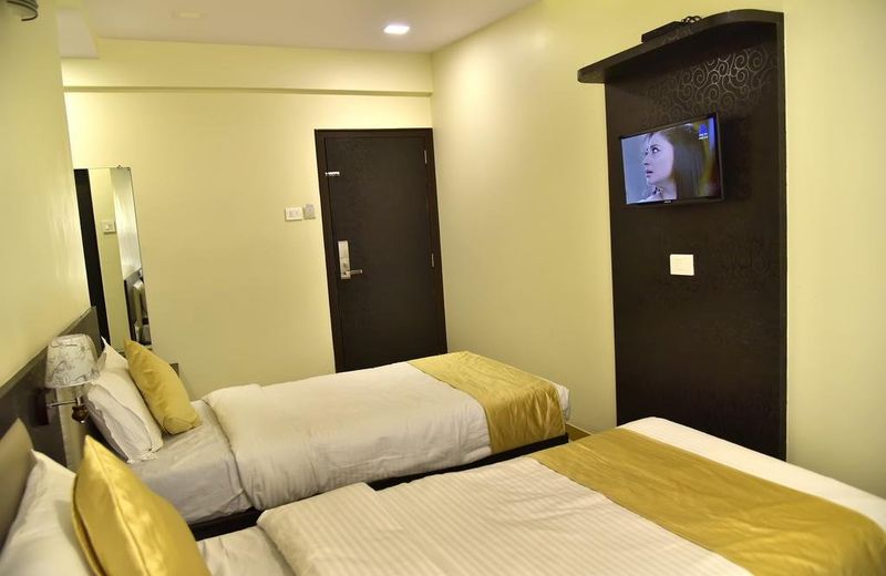Hotel Times Square by FabHotels