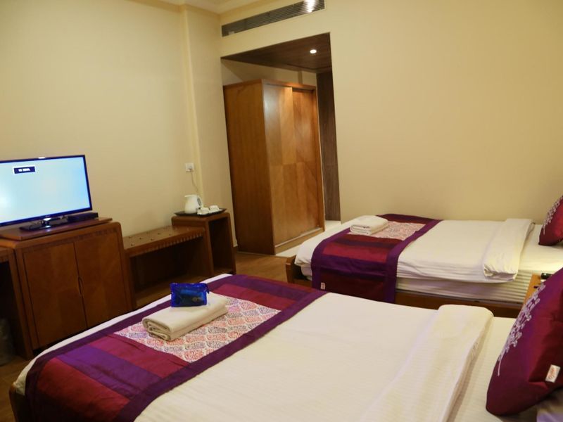 Hotel Photo 8