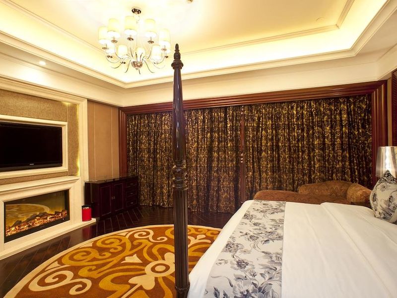 Hotel Photo 1