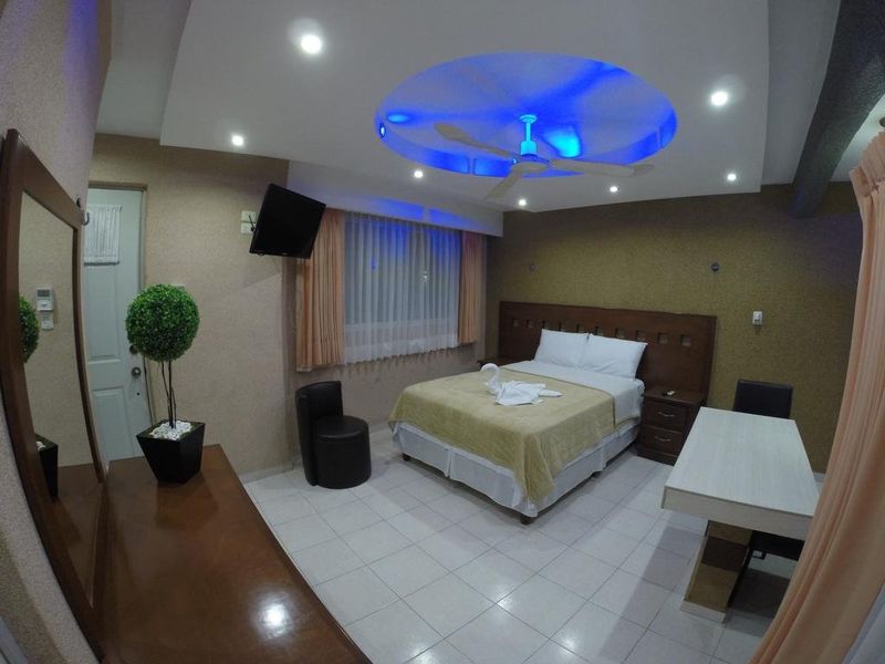 Hotel Photo 4