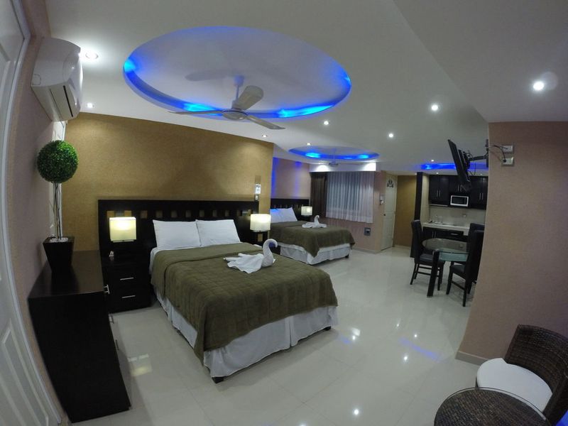 Hotel Photo 5