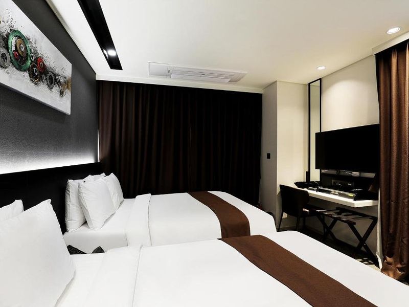 Hotel Photo 3