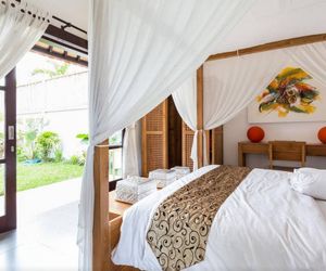 Villa Lopez Tropical Canggu Indonesia