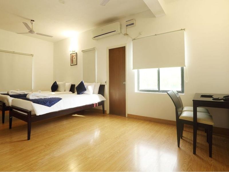 Hotel Photo 7