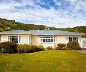 Sea-renity Beach House by Kaikoura Holiday home Kaikoura New Zealand