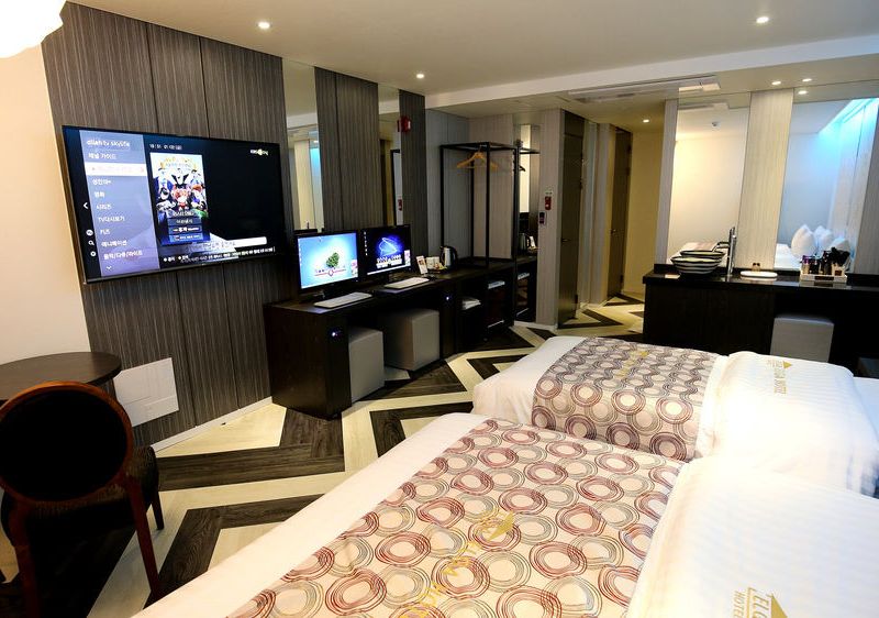 Hotel Photo 6