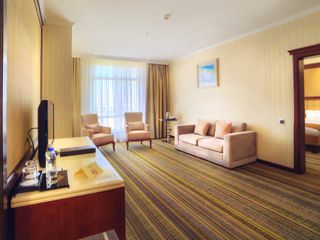 Shera Inn Hotel