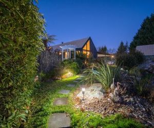 Alpine Rock “Hosted” B&B Te Anau New Zealand