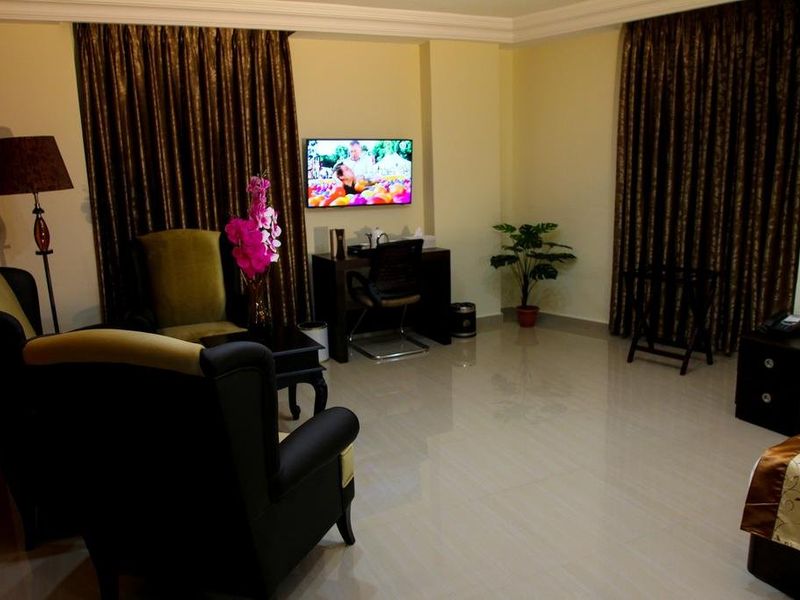 Hotel Photo 5