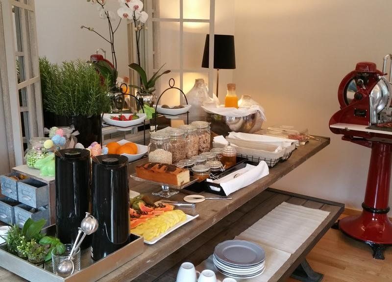 Hotel Photo 12