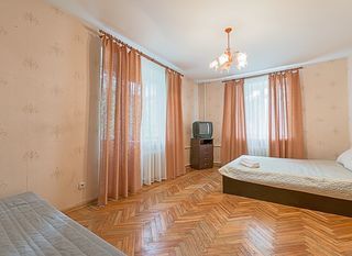 FlatHome24 Ярославский 38