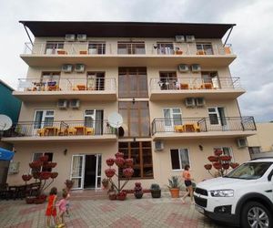 Hotel Izumrud Novomikhaylovsky Russia
