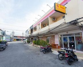 NearBy Hotel