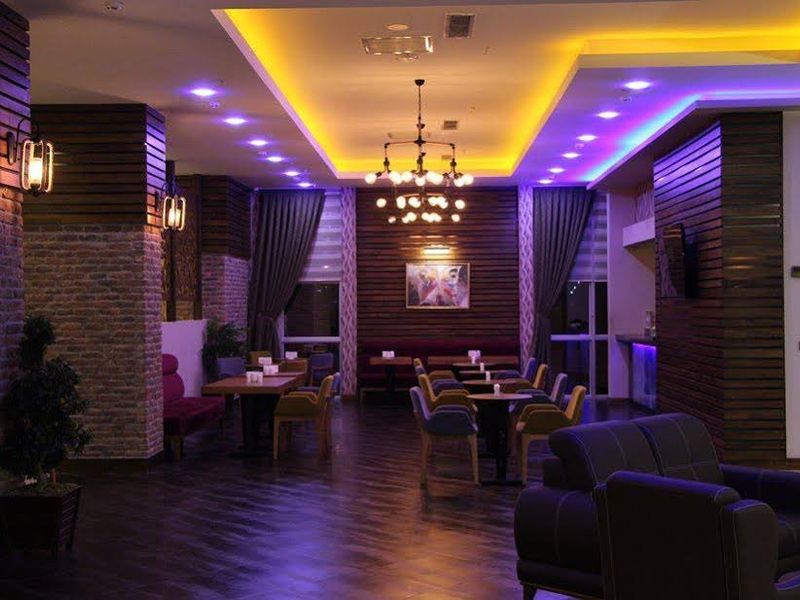 Hotel Photo 8
