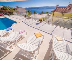 Apartments Emil 3442 Lokva Rogoznica Croatia