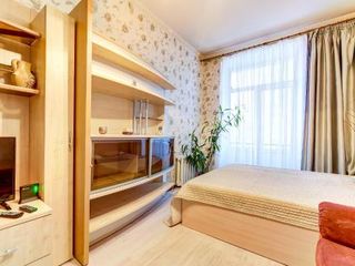 На Варшавской 112
