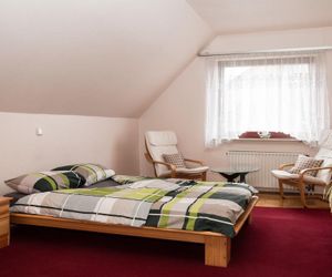 Privatunterkunft "An der Hecke" Neuss Germany