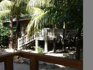 Фото отеля Coconut Tree West Bay