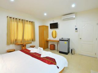 Hotel pic Aoon Tawan Resort