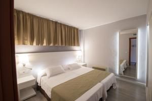 Apartamentos Helios Mallorca Can Pastilla Spain