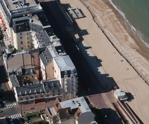 VILLA LES FLOTS Cabourg France