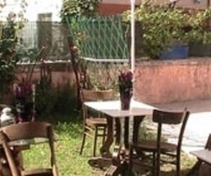 APPLE LODGE Lucca Italy
