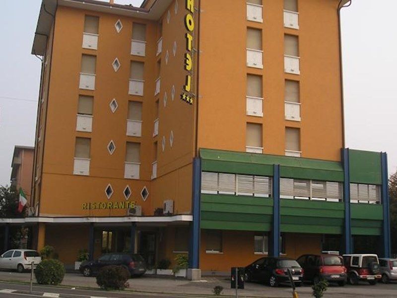 Hotel Photo 24