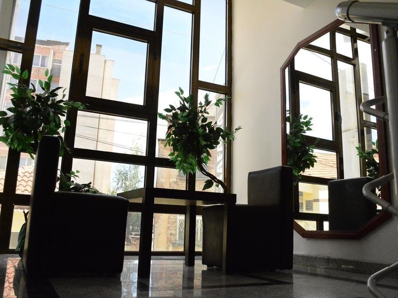 Hotel Photo 11