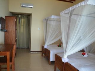 Фото отеля Amira's Roomz Zanzibar