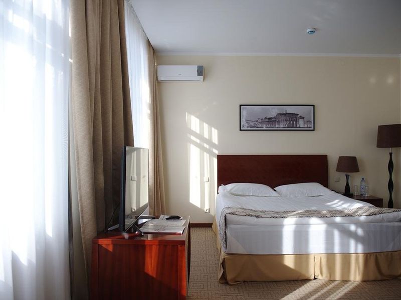 Hotel Photo 1