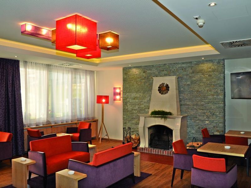 Hotel Photo 8