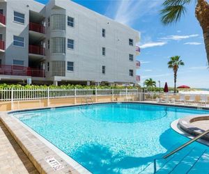 118 at Surf Song Resort by RedAwning Madeira Beach United States