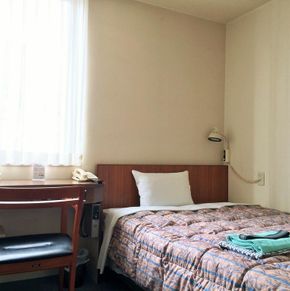 NearBy Hotel