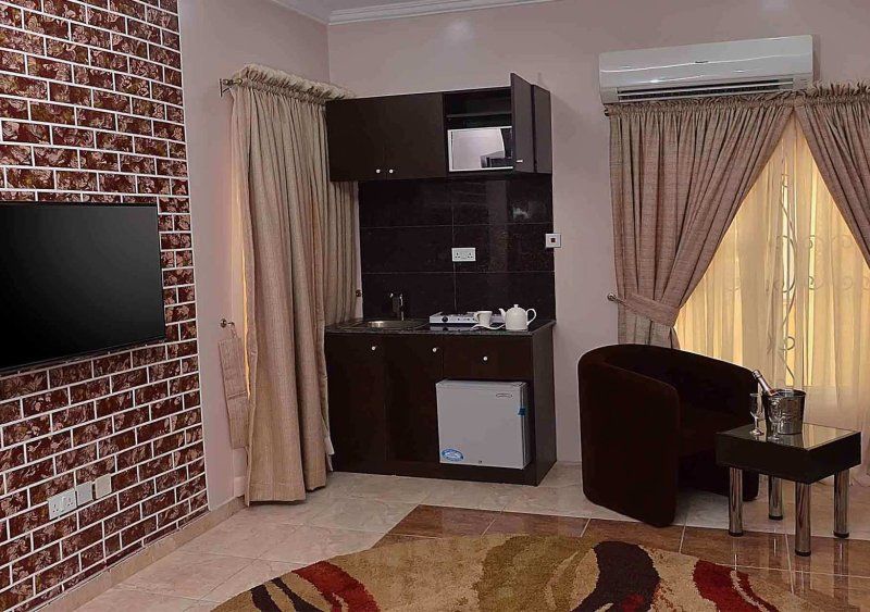 Hotel Photo 12