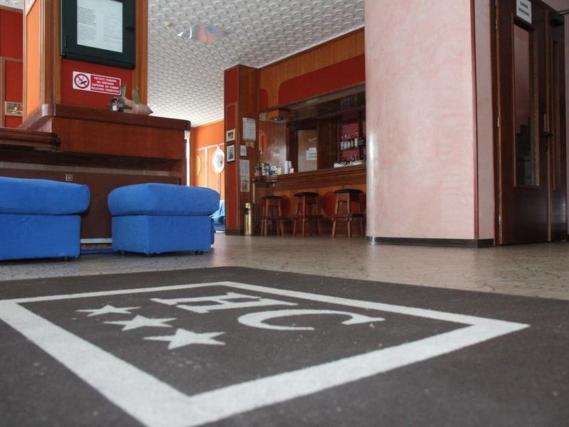 Hotel Photo 15